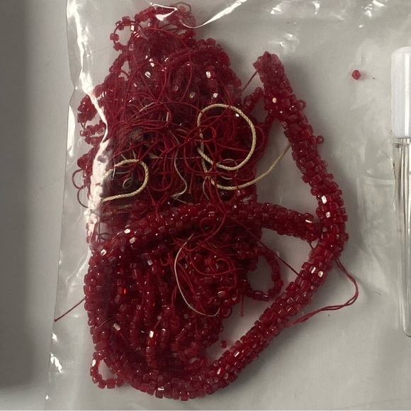 Czech Mixed Glass Bead Lot Red Pink Mixed Flowers Jewelry Making NEW Vintage - Picture 9 of 15